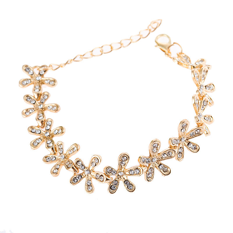 Fashion Temperament And Fully-jewelled Snowflake Bracelet